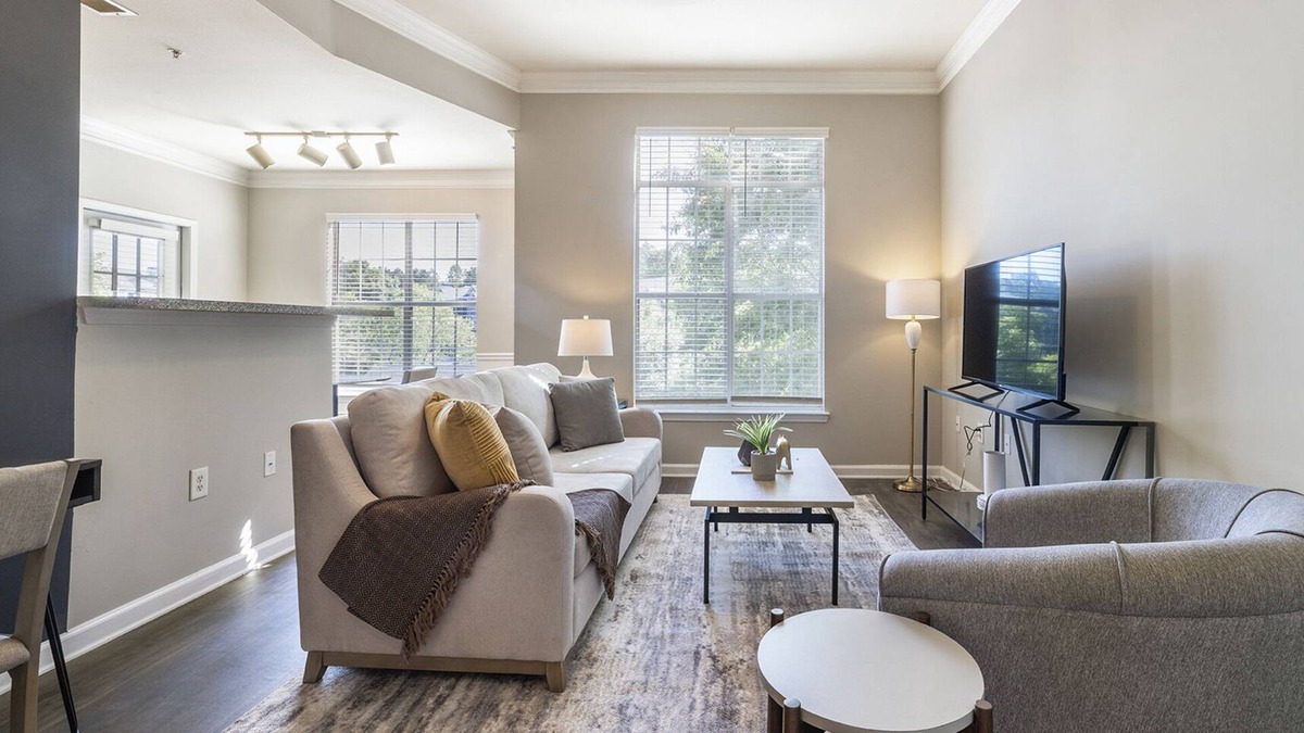 Duluth Apartment | Modern Apartment in Prime Location (ID4486X21)
