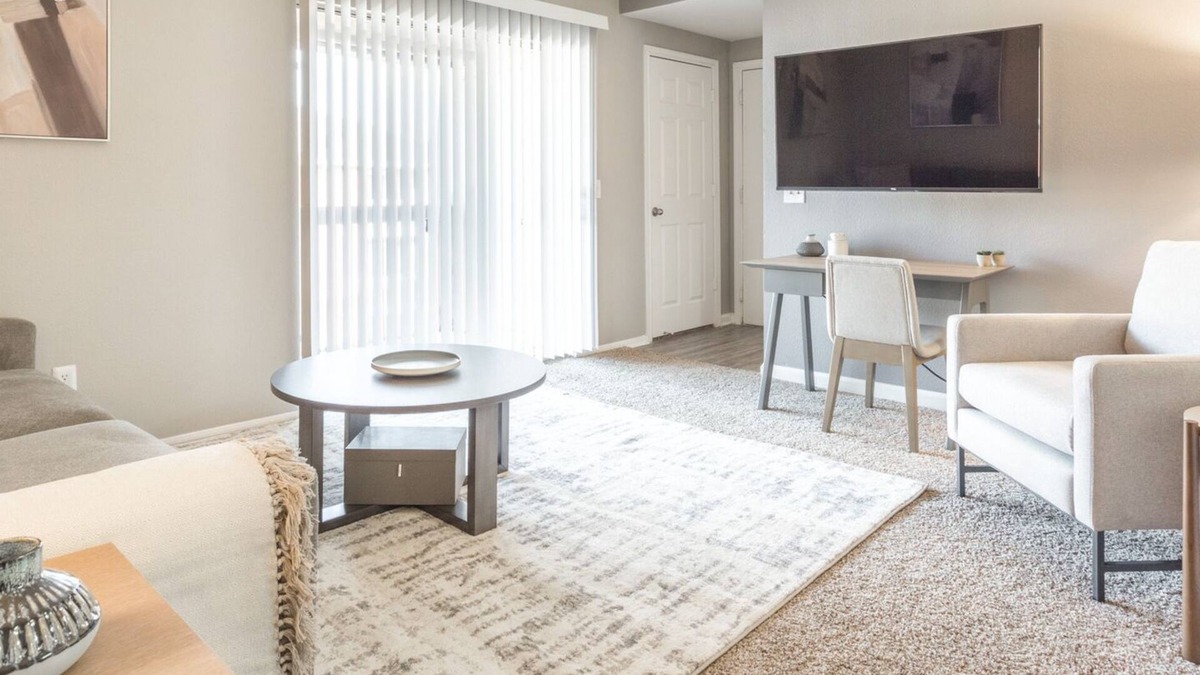 Edmond Apartment | Modern Apartment in Prime Location (ID8733X1)