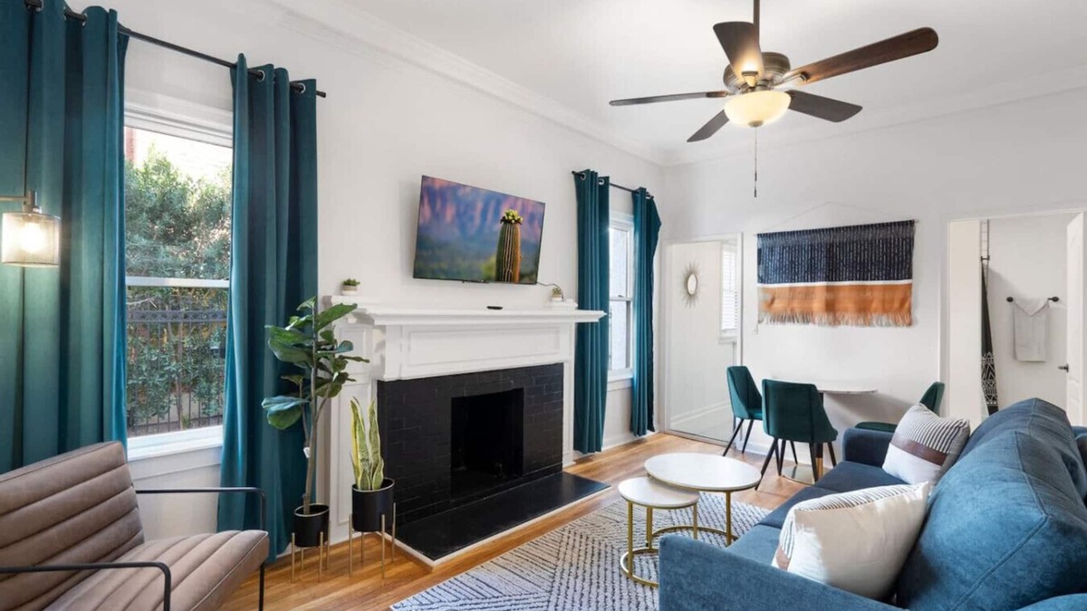 Downtown Phoenix Apartment | Modern Apartment in the Heart of Phoenix (1)