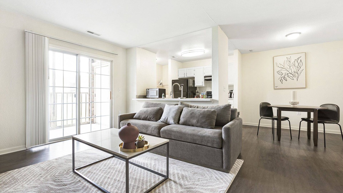 Fort Wayne Apartment | Modern Apartment in Prime Location (ID8565X20)