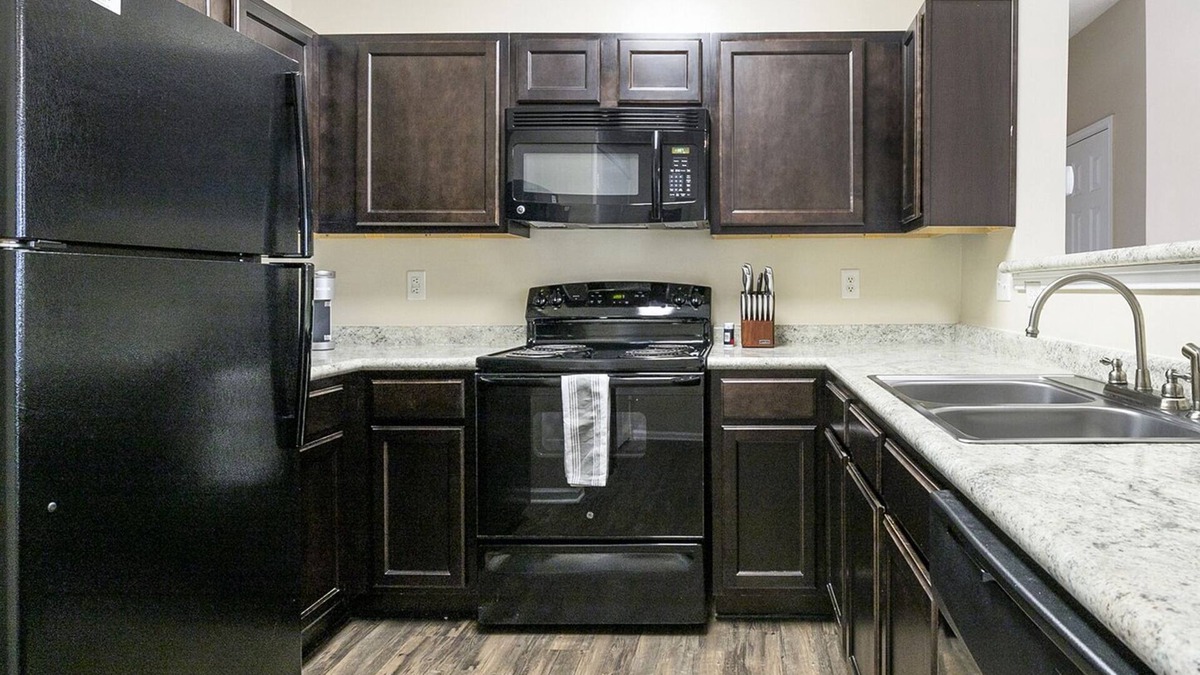 Jamestown Apartment | Modern Apartment in Prime Location (ID8560X36)