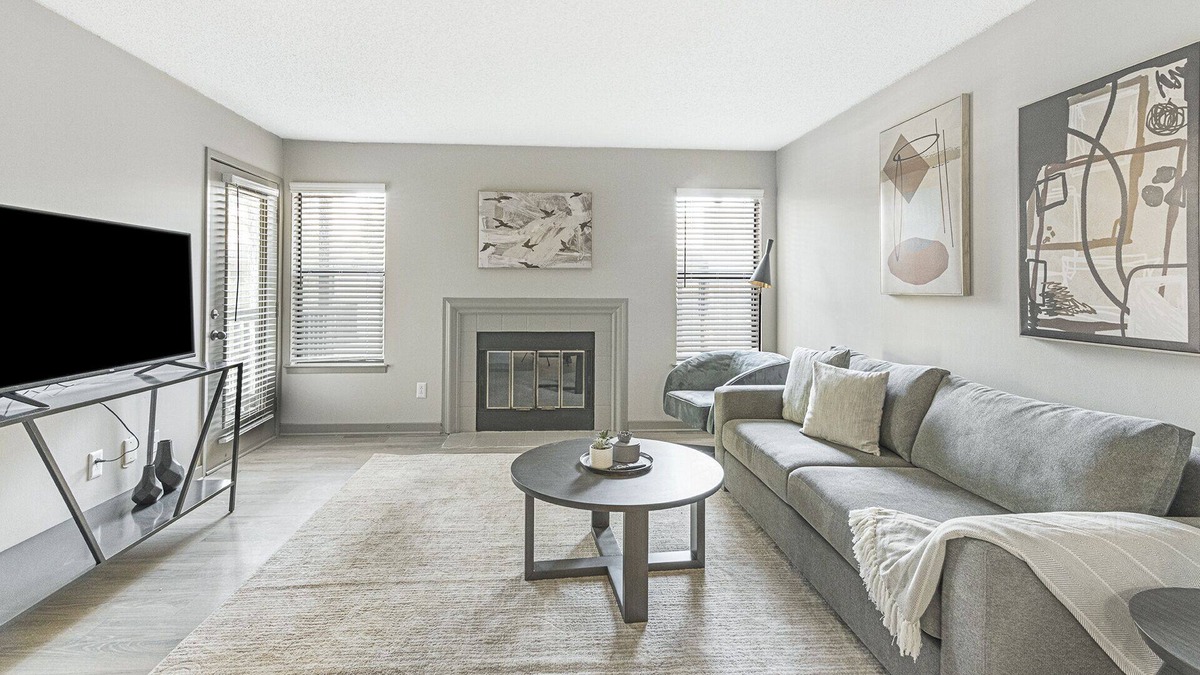 Huntsville Apartment | Modern Apartment in Prime Location (ID5970X69)