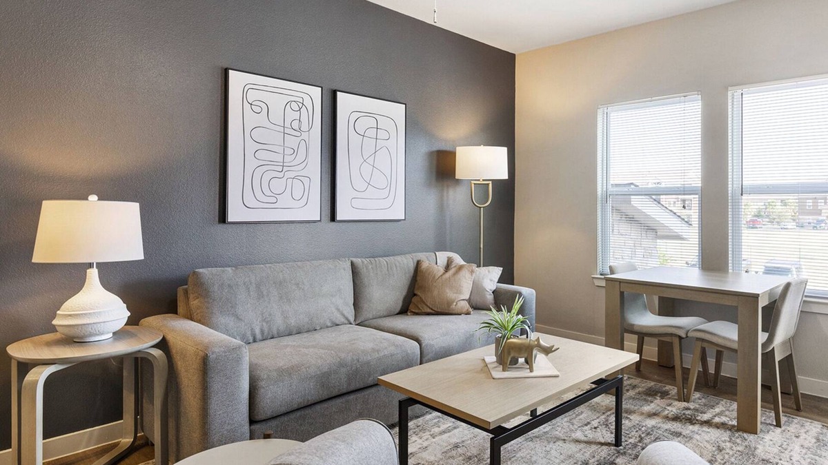 Brooks City Base Apartment | Modern Apartment in Prime Location (ID9682X40)