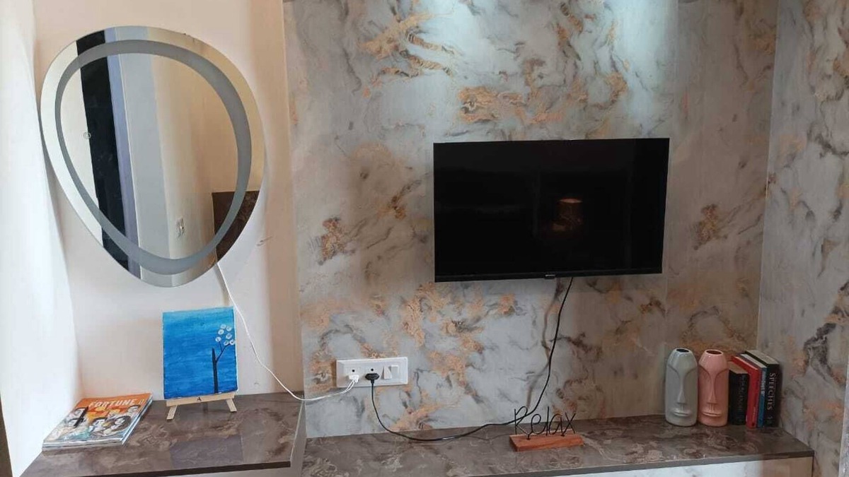 Jaypee Greens Apartment | "Modern Apartment Near Expo Mart & Knowledge Park, Greater Noida