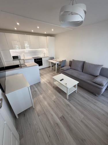 Karlova Ves Apartment | Modern apartment near City Center with easy transport access