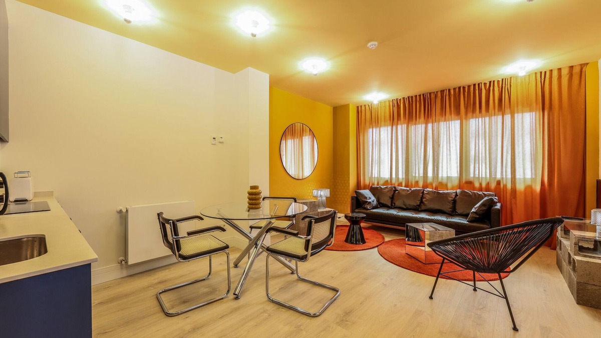 Puerta del Angel Apartment | Modern apartment near the Royal Palace 06