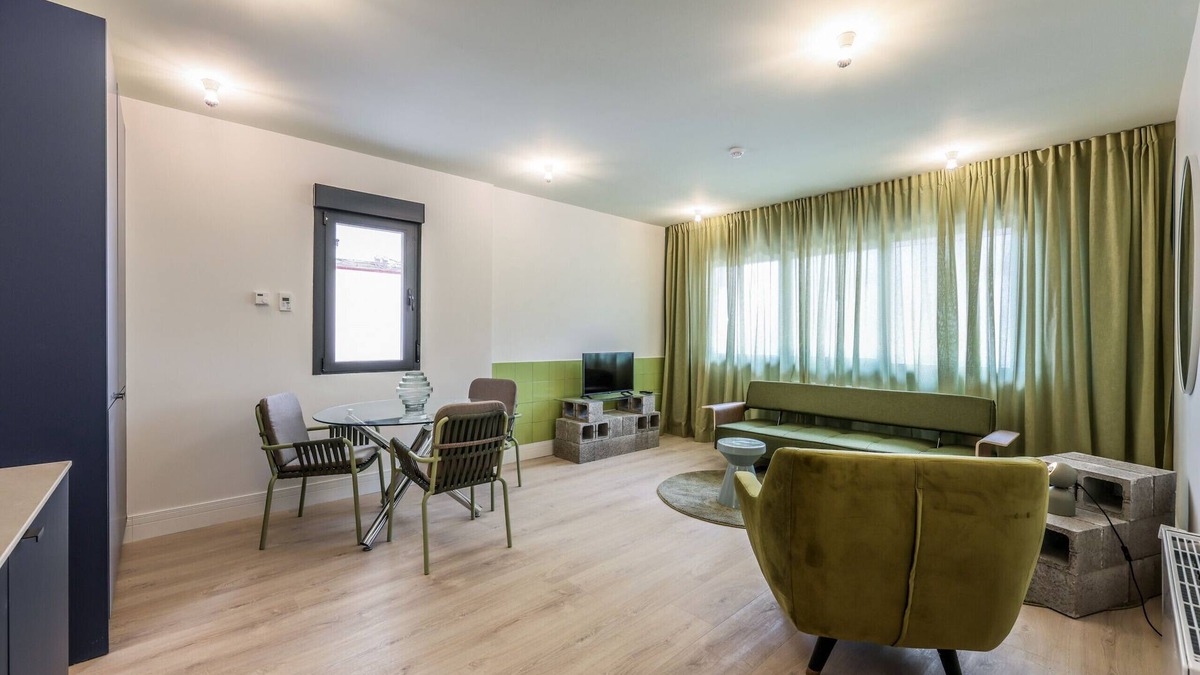 Puerta del Angel Apartment | Modern apartment near the Royal Palace 07