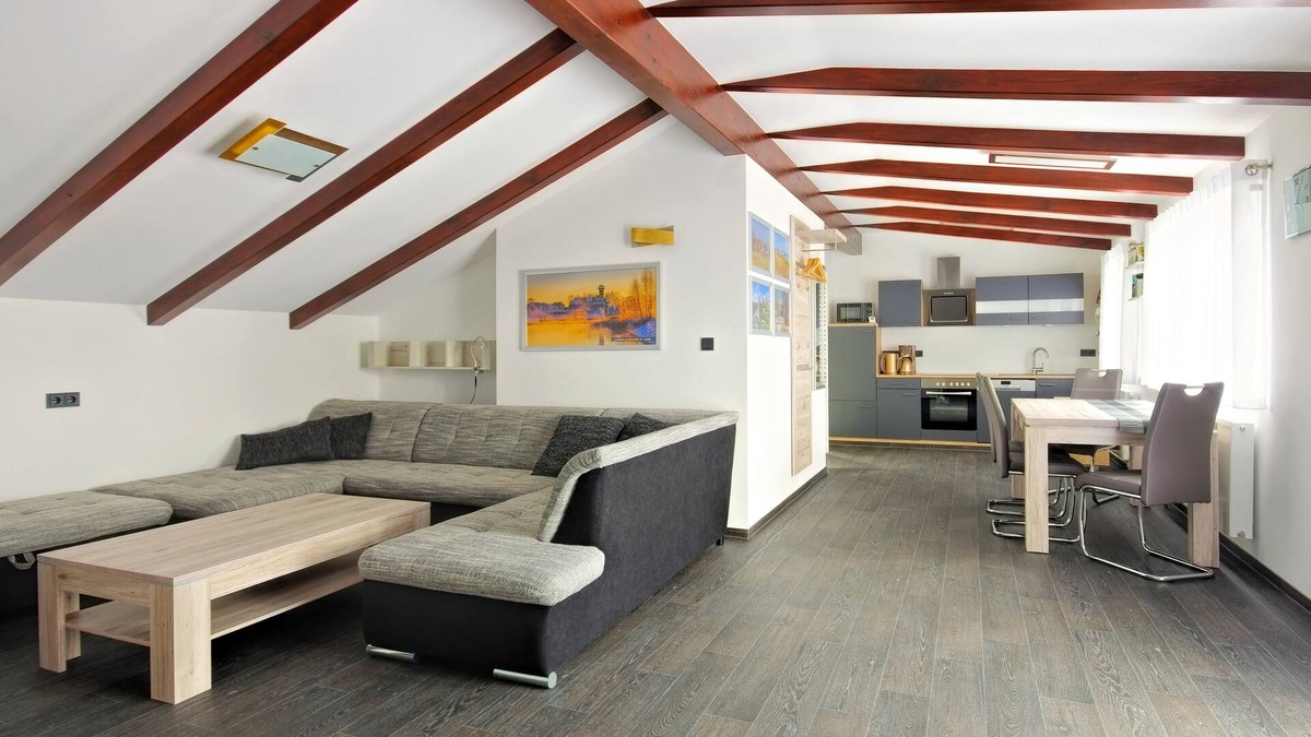 Freienhufen Apartment | Modern apartment with plenty of space for 4 people