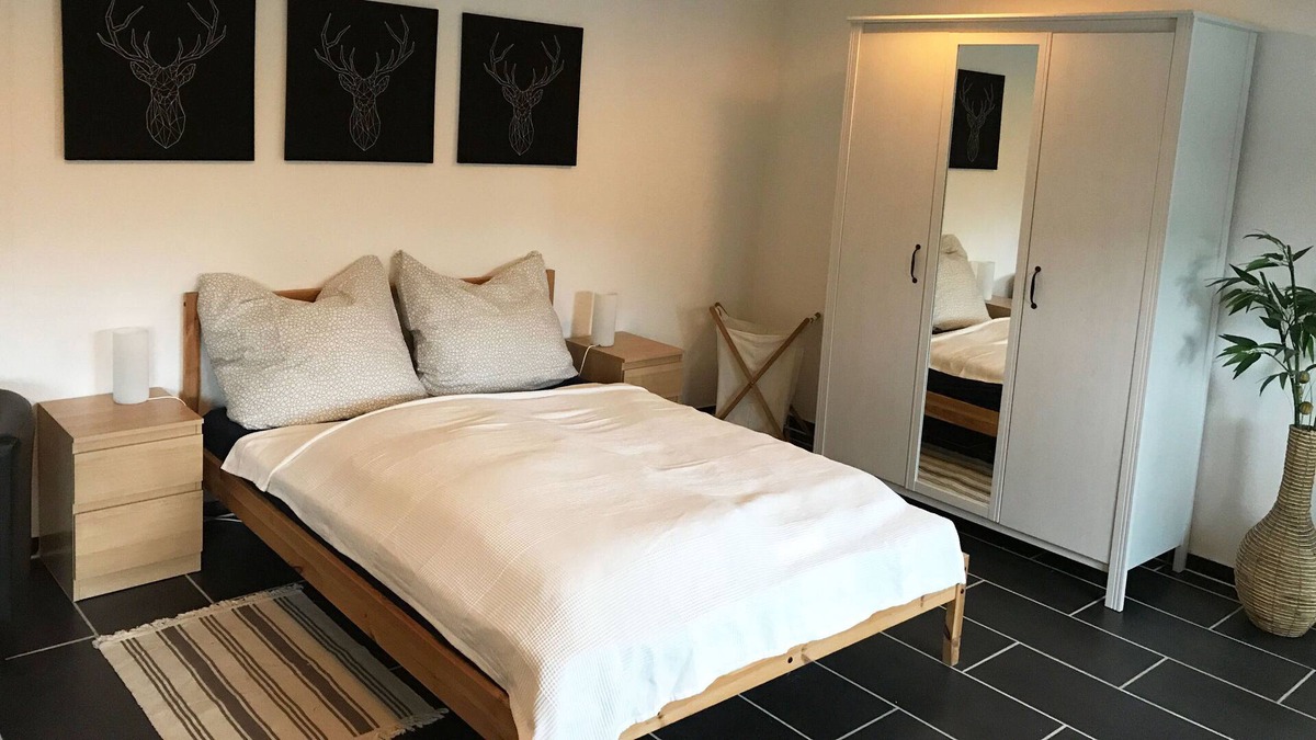 Loxstedt Apartment | Modern apartment with maritime charm in a rural setting