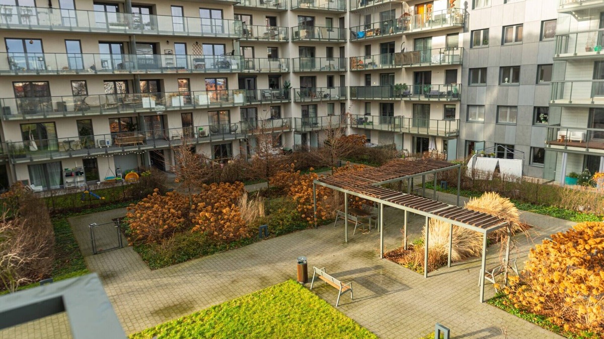 Srodmiescie Apartment | Modern Apartment with River View