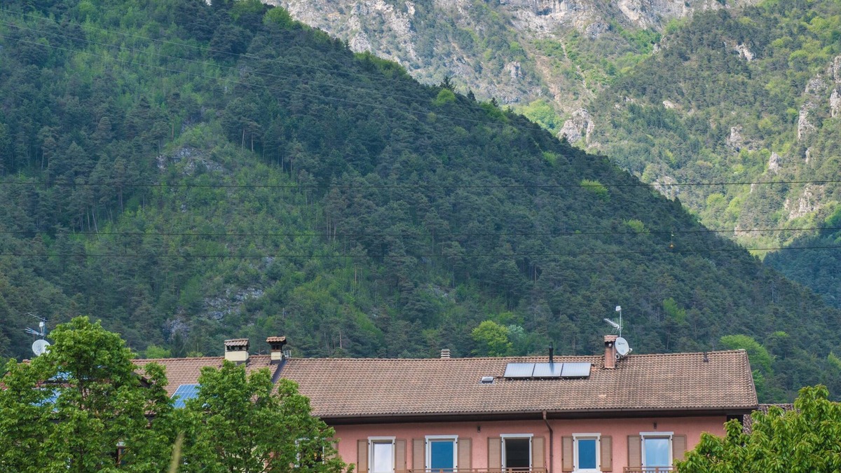 Mezzolago Apartment | Modern apartments with balcony and lake view- full comfort- Ledro, Mezzolago,