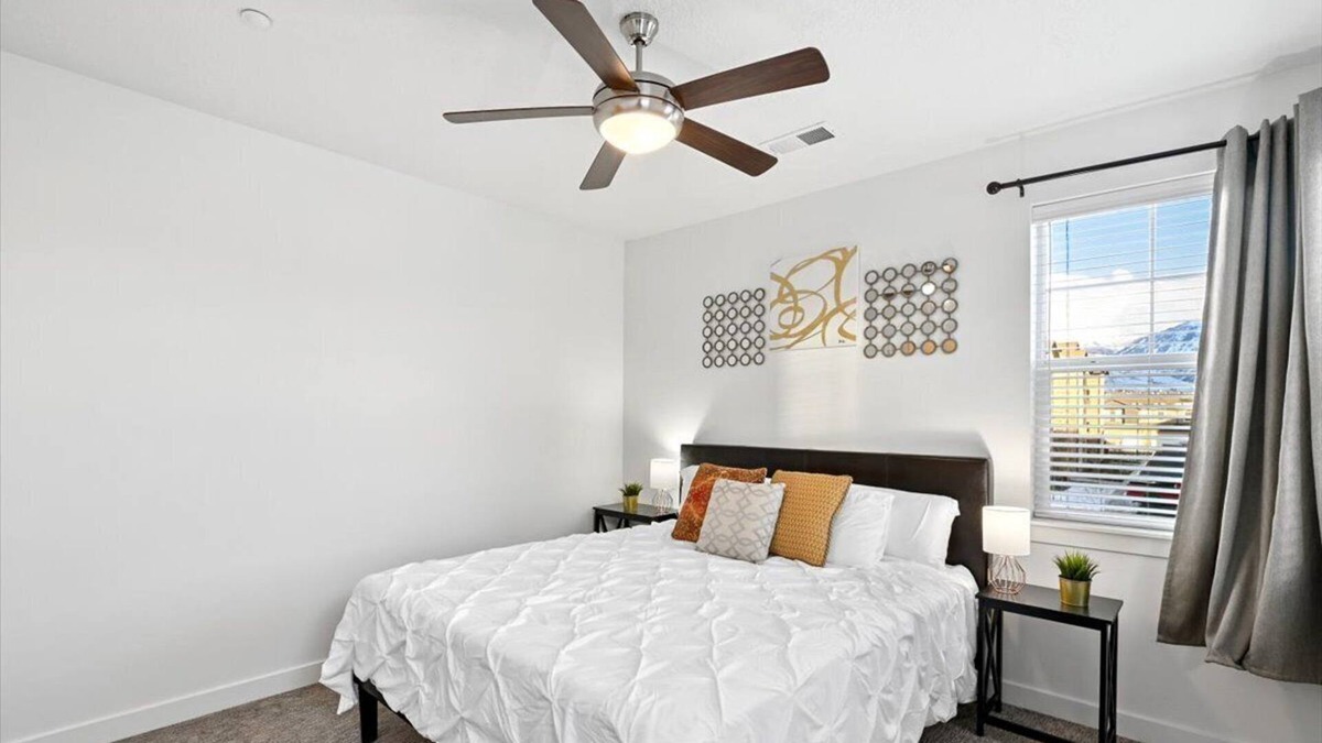 American Fork Apartment | Modern Apt., Comfy Bed, Hot Tub, Gym, Wi-Fi, Roku TV