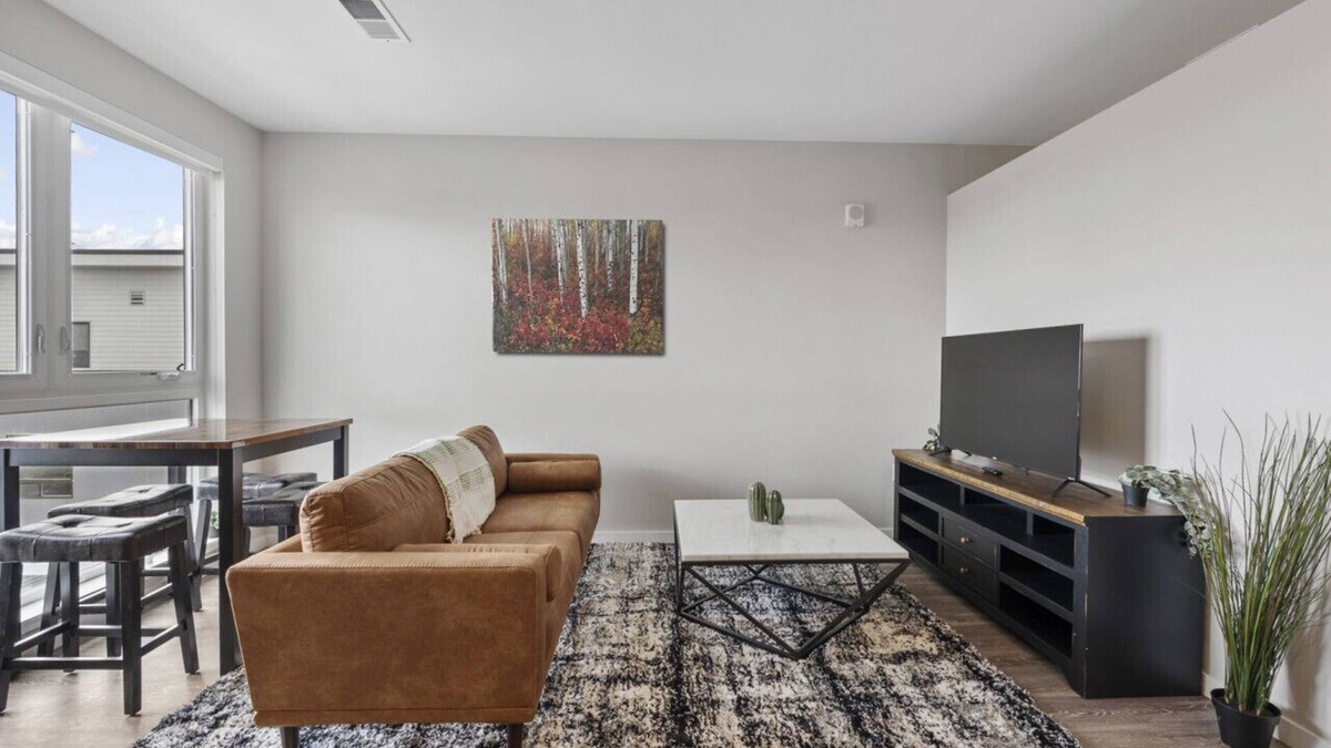 Baker Apartment | Modern Apt Near Denver Health