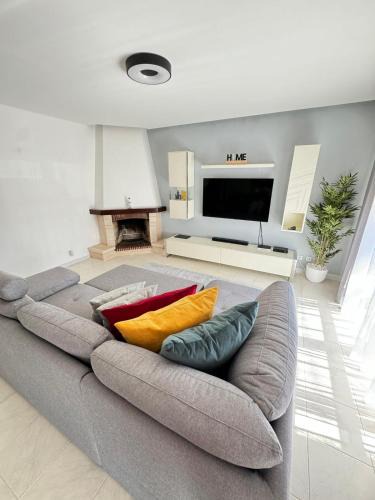 Pedrogao Apartment | Modern Beach House - BBQ - 4 Beds