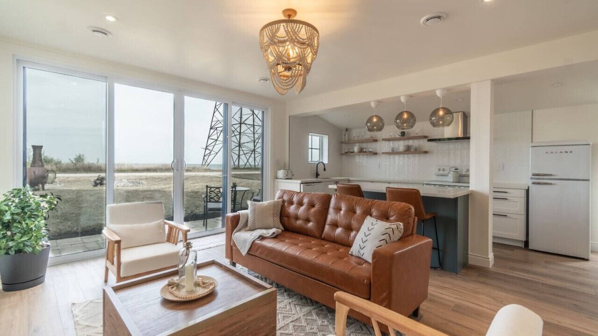Hamilton House | Modern Bohemian Beachfront Cottage on Lake Ontario!