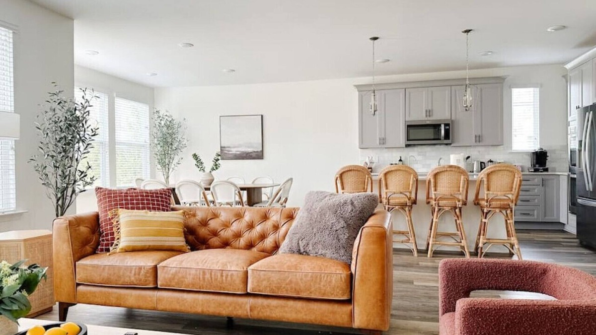 Landen House | Modern, Build - Loveland Luxury Oasis by Trails, I-71