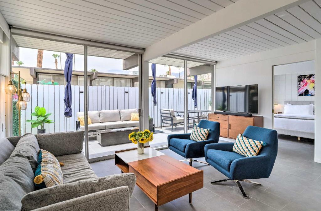 Twin Palms Apartment | Modern Bungalow in Historic Ocotillo Lodge!