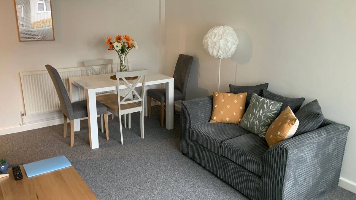 Langold House | Modern Bungalow in quiet location ,Draycott Derbyshire.