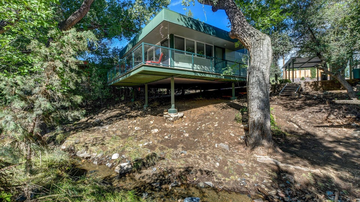 Prescott Valley Cabin | Modern cabin hidden among the trees- Unwind and relax on the porch creek-side.