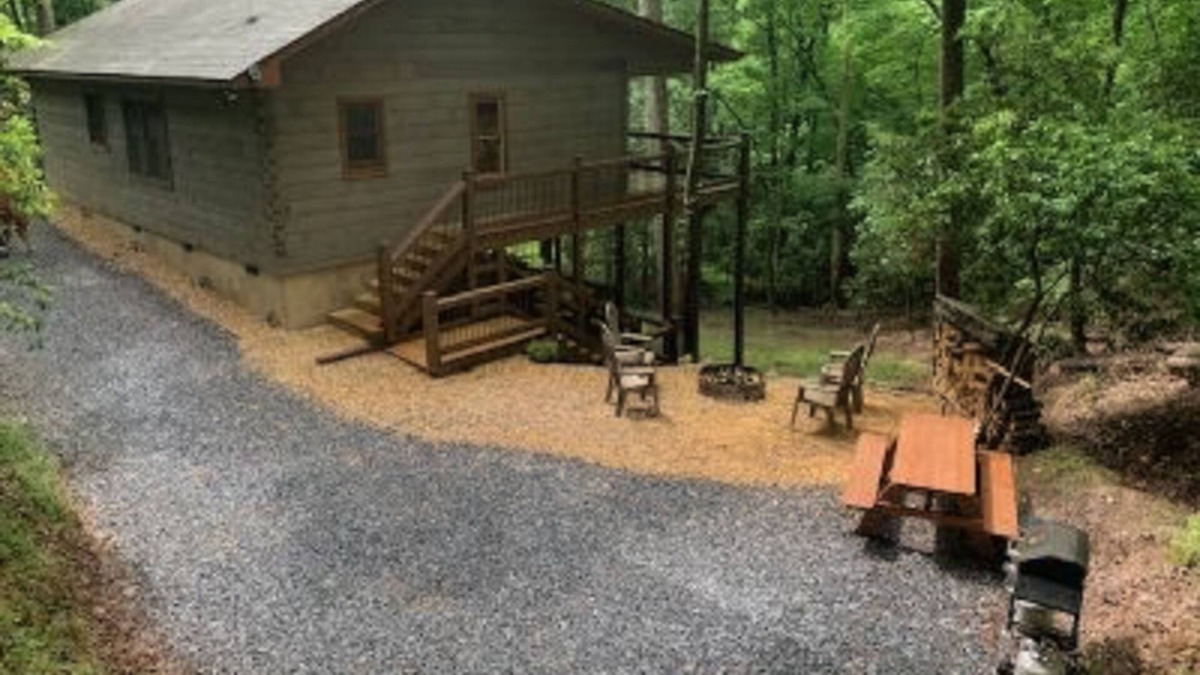 Hidden Lake Cabin | Modern cabin in the woods with private hot tub, firepit, picnic area, AC & WiFi