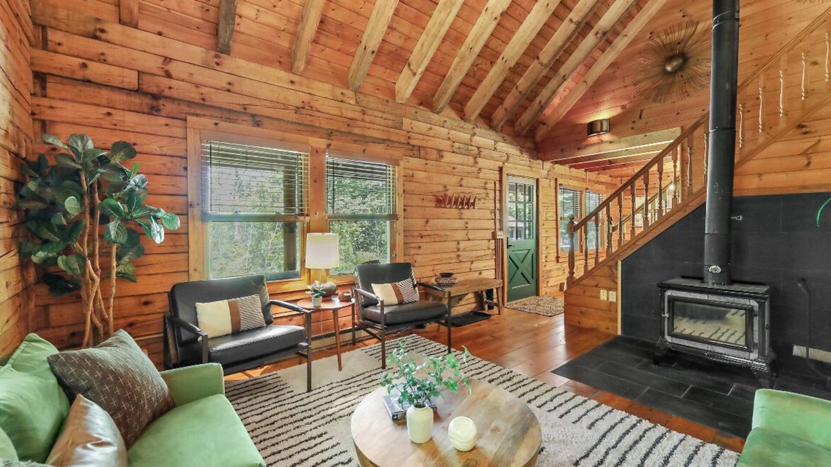 West Stockbridge Cabin | Modern Cabin Near Tanglewood