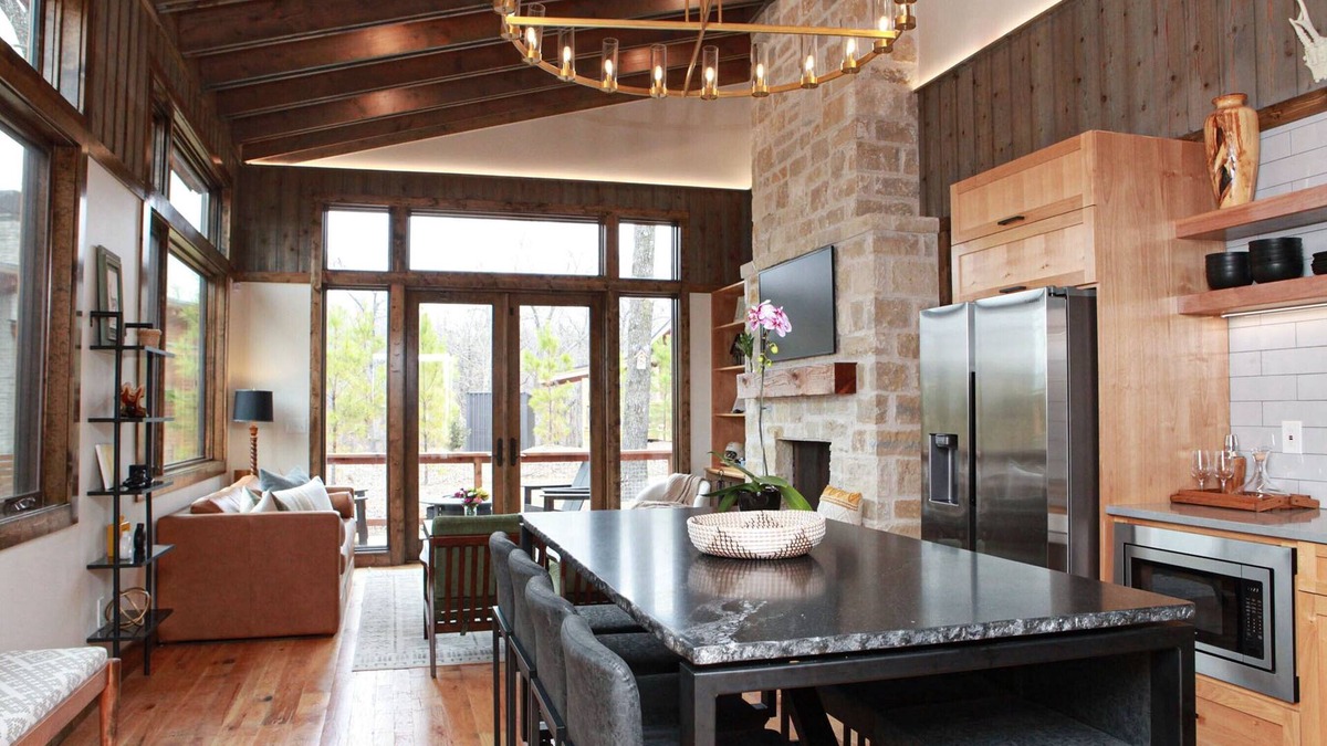 Afton House | Modern Cabin on Monkey Island with Expansive Deck & Hot Tub!