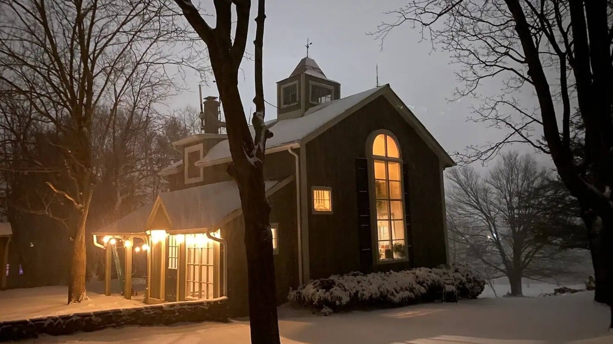 Flemington Cabin | Modern carriage house, newly renovated w beautiful views