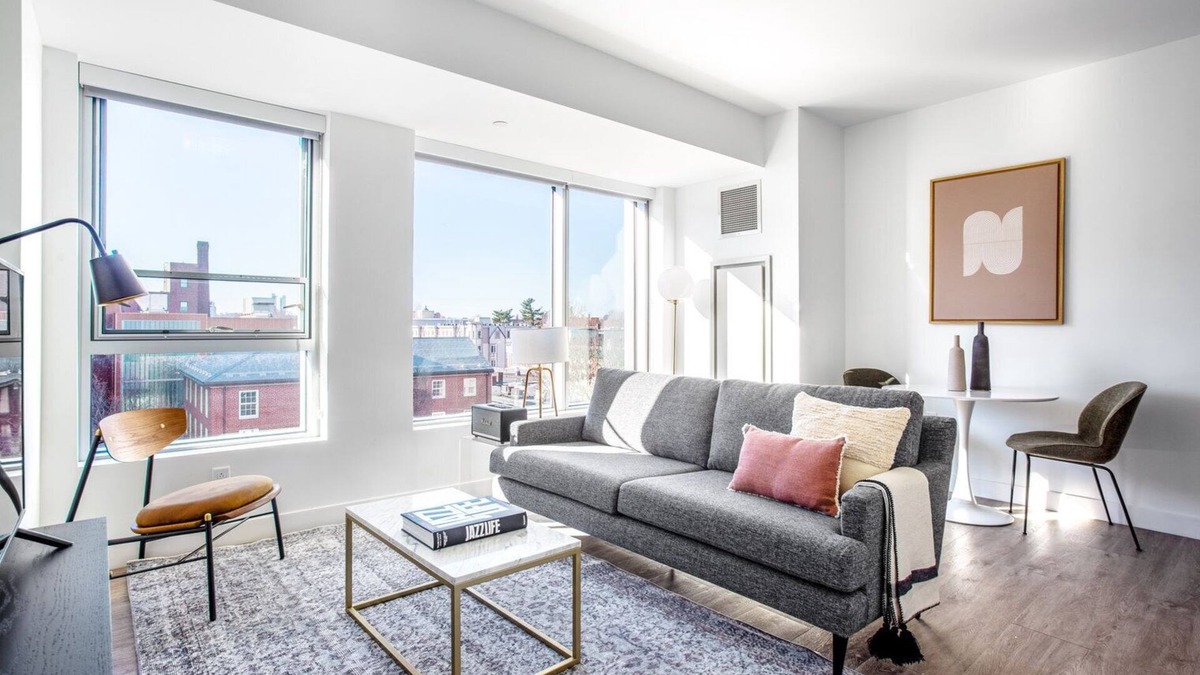Central Square Apartment | Modern Central Square 1BR w/W/D, Doorman, near T, by Blueground