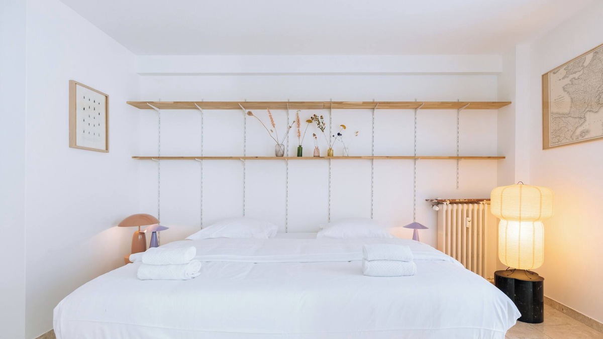 Quartier de la Goutte-d'Or Apartment | Modern Centrally-Located Apartment—Clignancourt