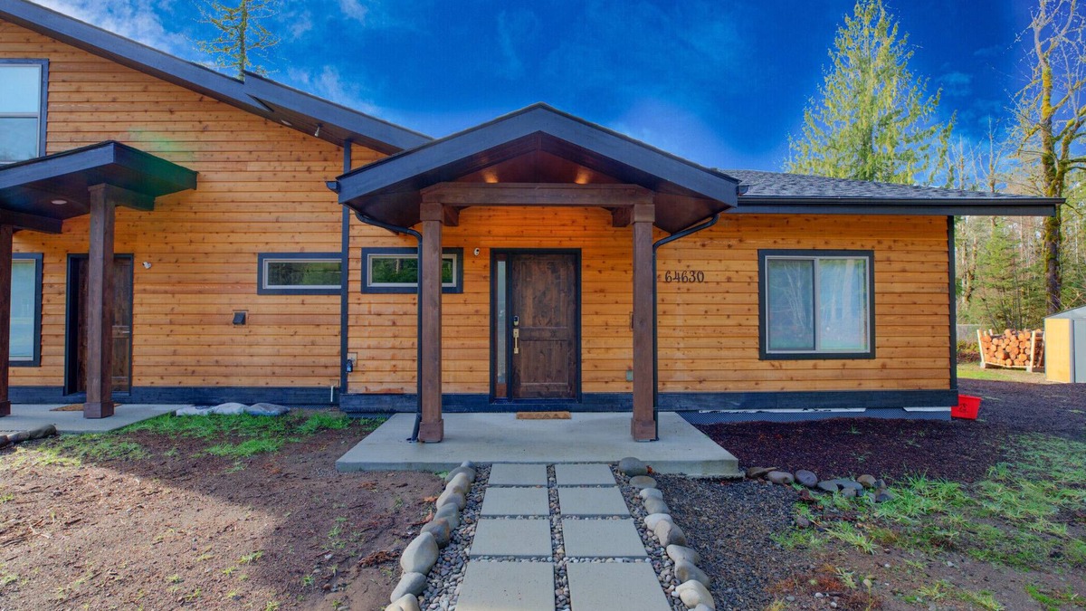 Brightwood Cabin | Modern Chalet Duplex - 1
