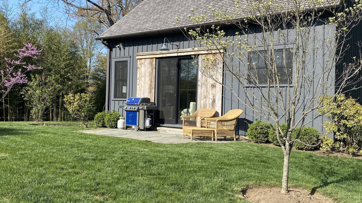 Greenwich Cottage | Modern charming country cottage for long term availability