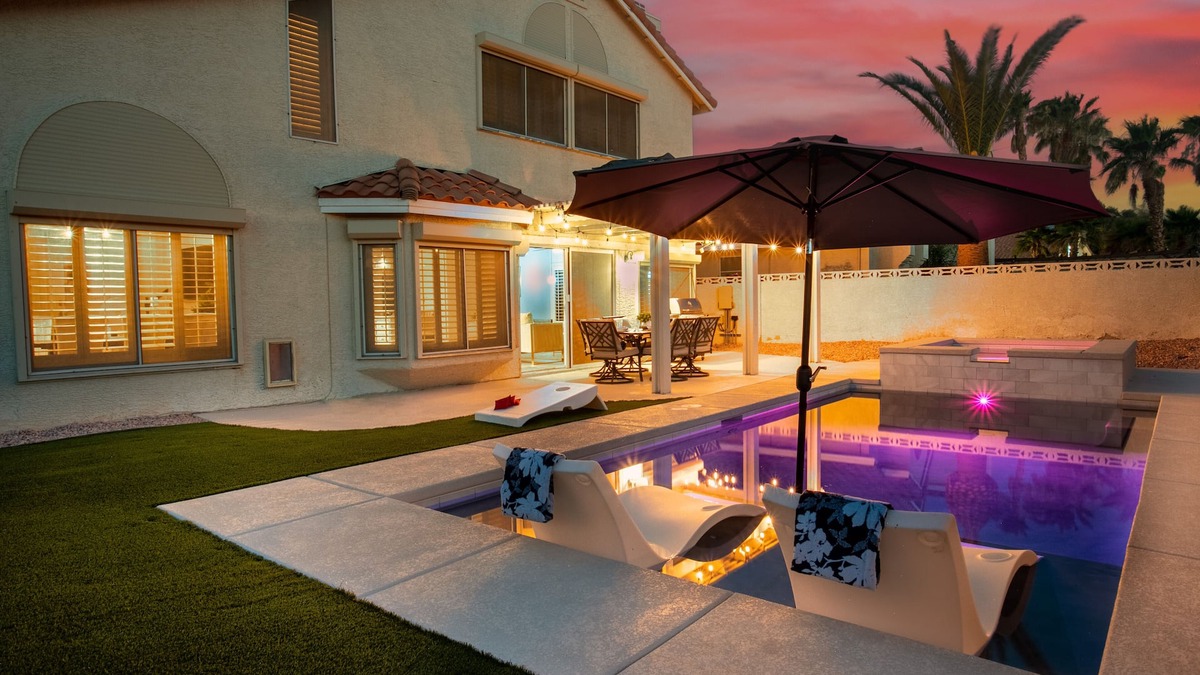 Green Valley House | Modern Chic Home w/Brand New Pool + Pool Table 4BR/3BA