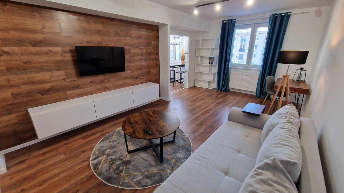 Kosice Old Town Apartment | Modern City Center Apartment: Comfort and Convenience