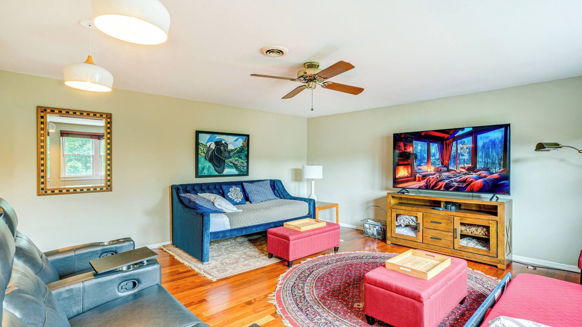 Clarence Apartment | Modern Clarence Home on Main Street!