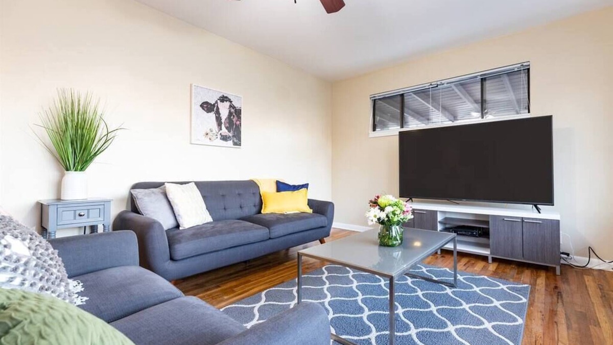 Murray House | Modern Comfort and Convenience Near Downtown and Ski Resorts