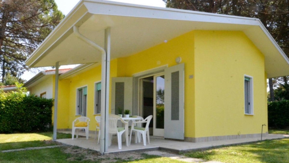 Bibione Pineda Villa | Modern Comfort in a Classic Garden Villa in Bibione Pineda