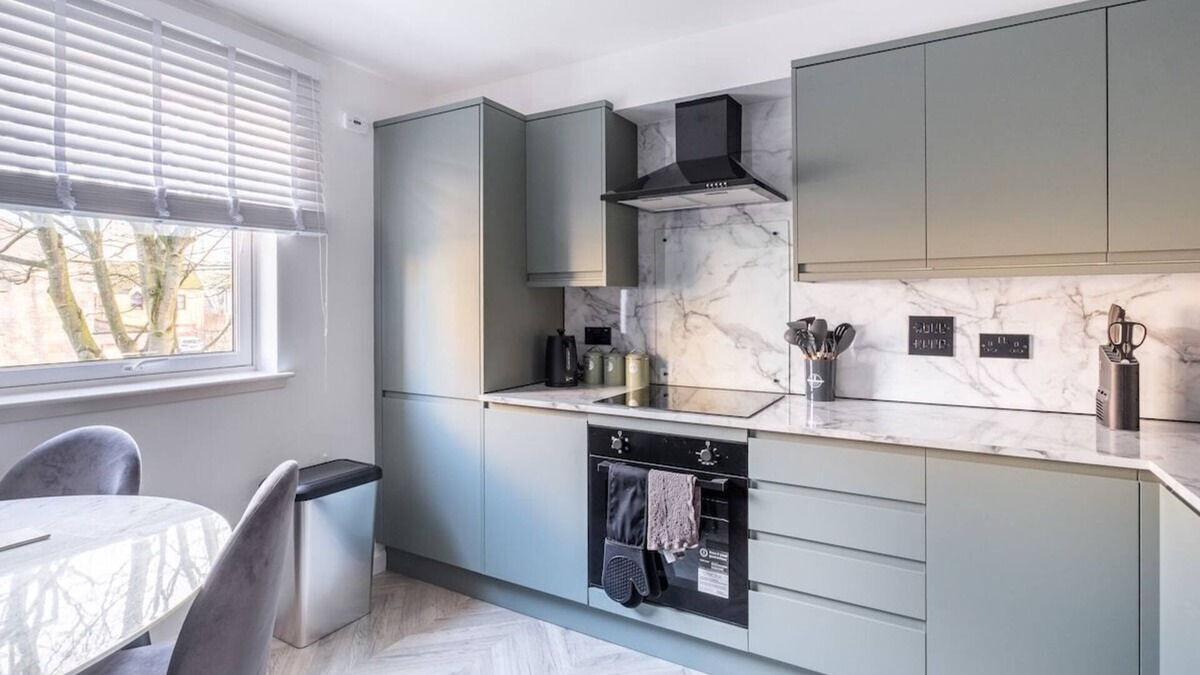 Central Aberdeen Apartment | Modern Comfort in Old Aberdeen