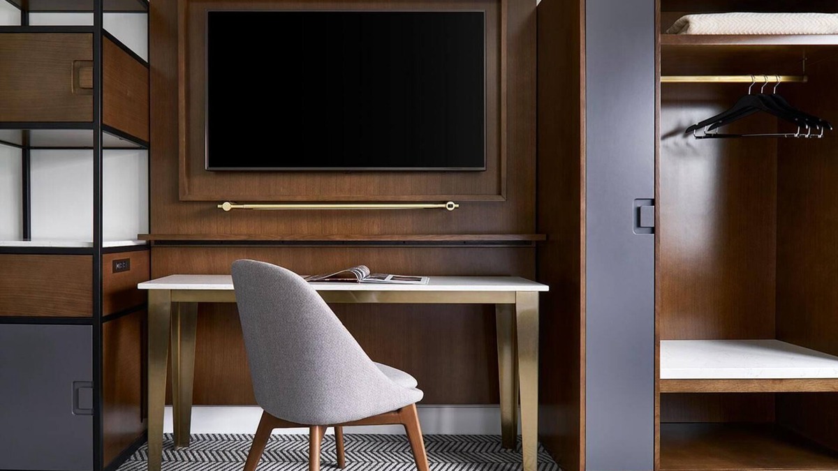 Foggy Bottom Hotel | Modern Comfort & Luxury in the Heart of DC! Close to Everything - Pet Friendly