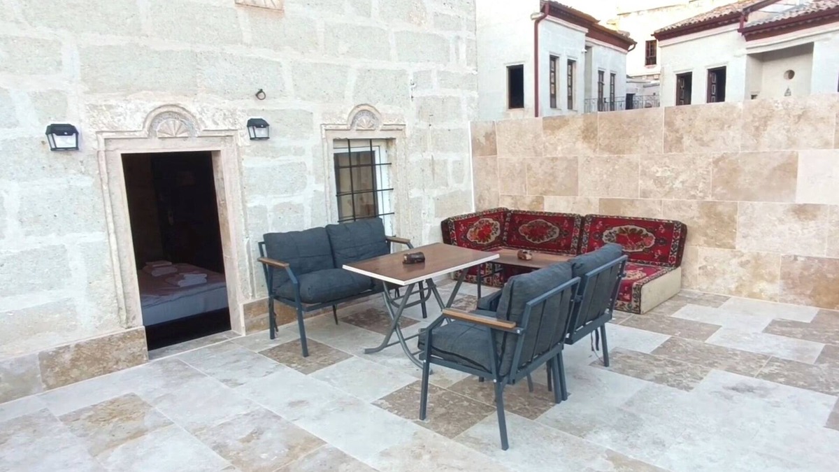 Avanos House | Modern comfort with a Historik 200-year-old Guesthouse invites you!