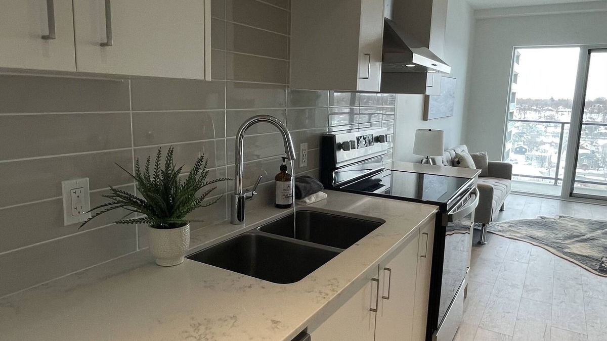 Cambridge Condo | Modern Condo in Downtown Cambridge- monthly options .