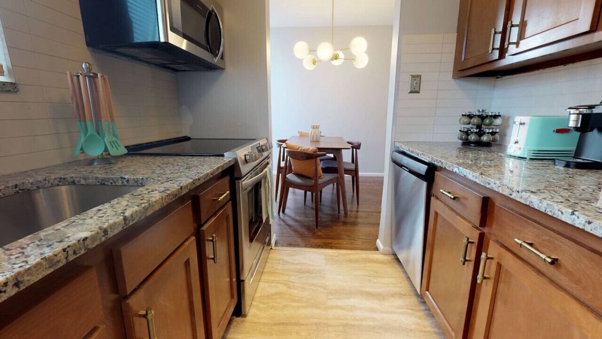 Drayton Plains Apartment | Modern condo in Royal Oak