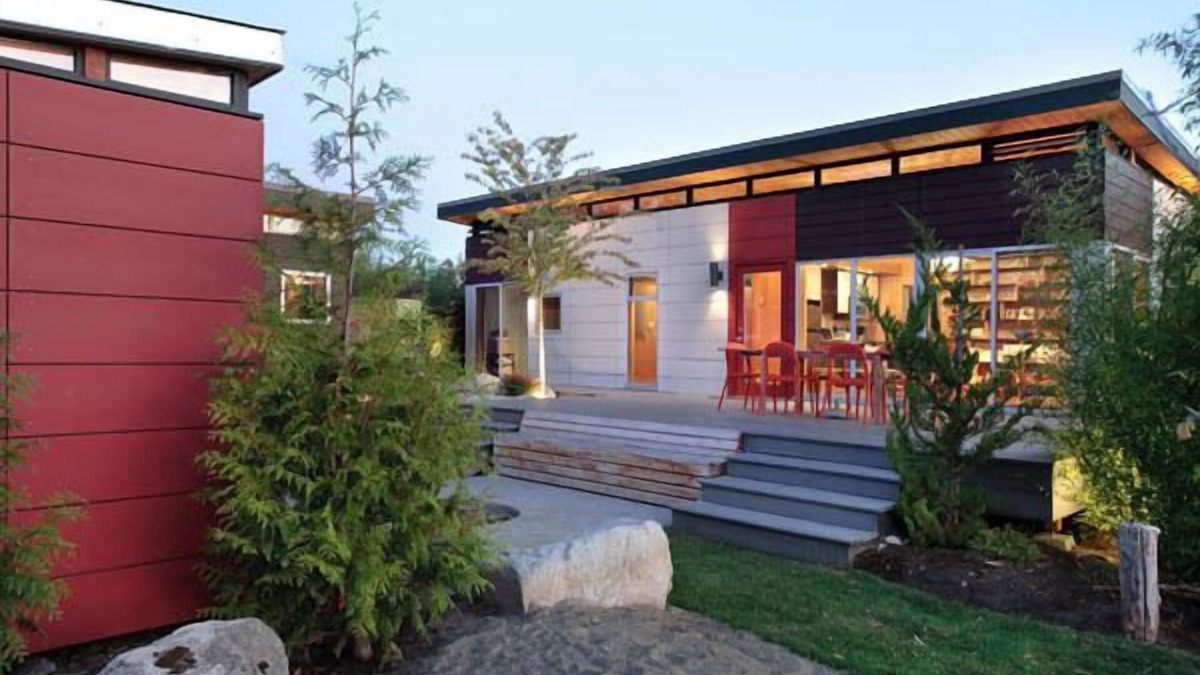 Port Townsend Cottage | Modern Cottage Compound With Decks And Outdoor Fire Pit