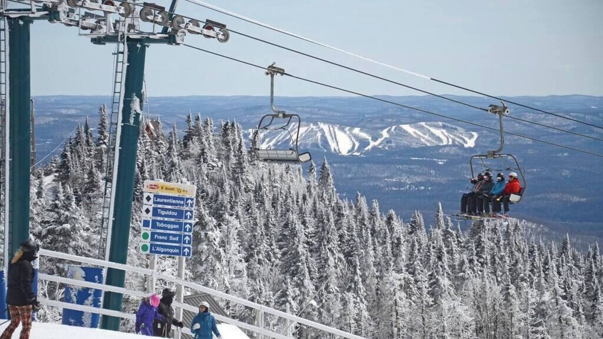 Mont-Tremblant Pedestrian Village House | Modern Cottage in the Tremblant Ski Village