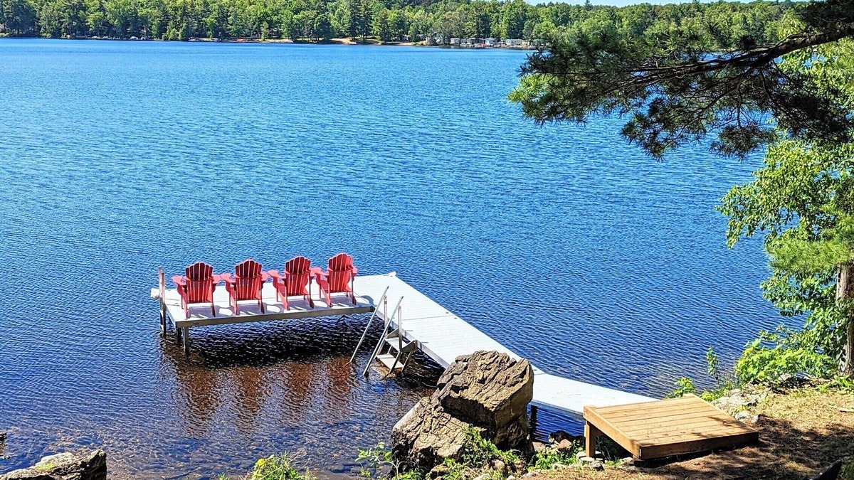 Marmora Cottage | Modern cottage, waterfront, western facing, beautiful sunsets Crowe Lake
