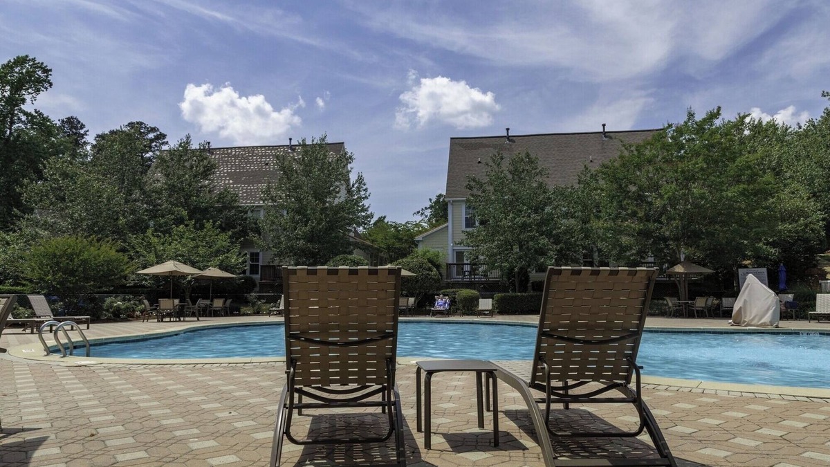 Lackey Resort | Modern Cottages w/Deck + Easy Access to Local Parks & History