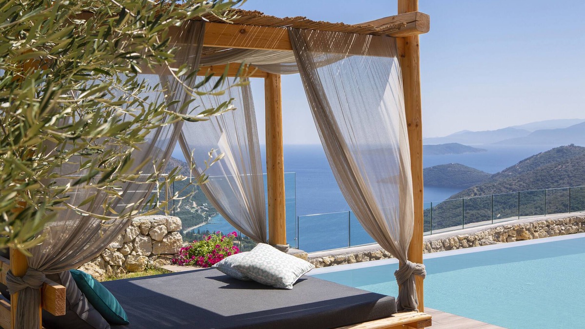 Fternon Villa | Modern country villa with stone-built BBQ area