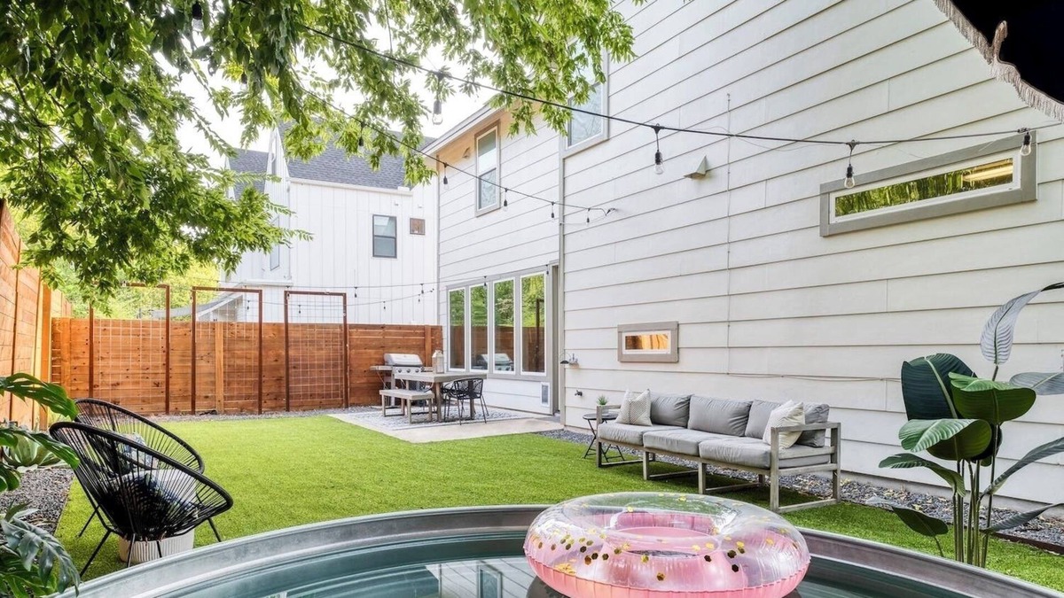 University Hills and Windsor Park House | Modern + Cowboy Pool + Turf Yard + Near Downtown