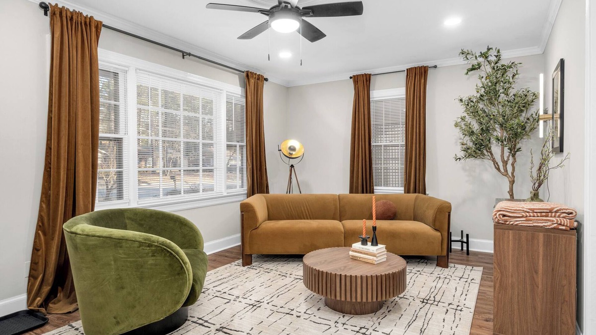 Rocky Mount Apartment | Modern cozy home ~ open concept