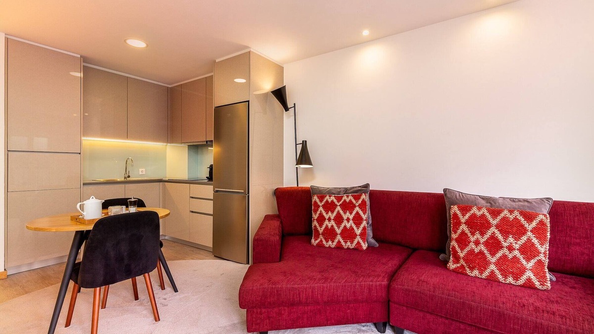 Santa Marinha Apartment | Modern & Cozy apartment, by the beach