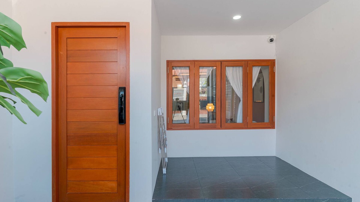 Hai Ya House | Modern & Cozy Townhome 2BR w/Spacious living area -5min to Walking St market